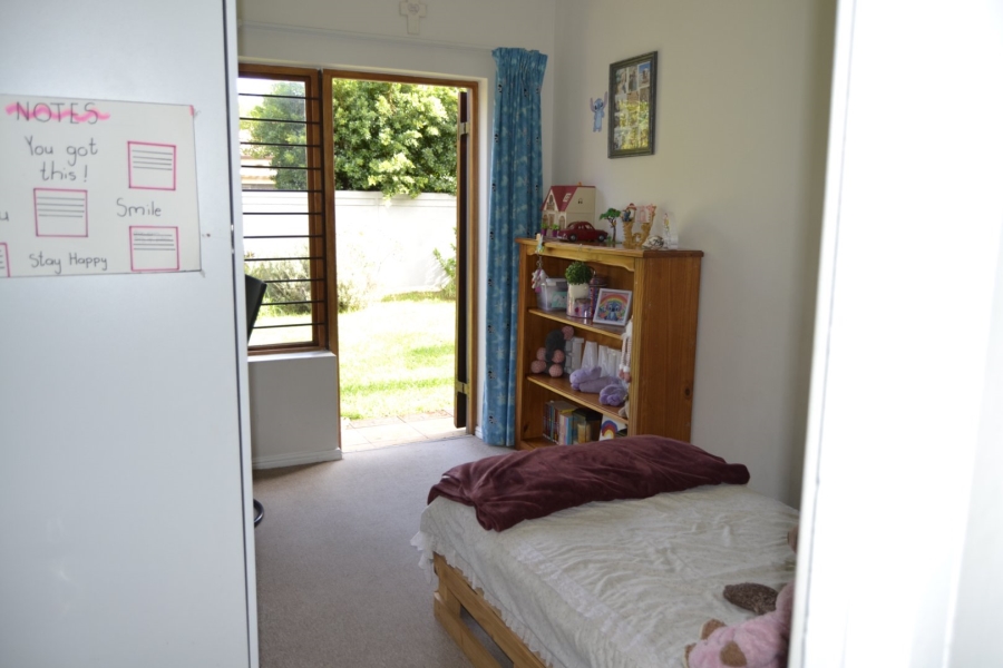 To Let 3 Bedroom Property for Rent in Heritage Park Western Cape